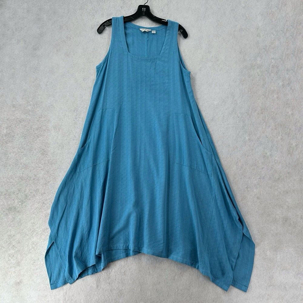 LYNG Dress Women MEDIUM Blue Sleeveless Laganlook Handkerchief Drape Pockets Art